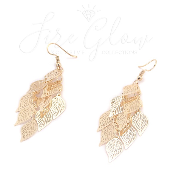 Boho Chic Gold Dangling Filigree Leaf Earrings - Picture 5 of 8
